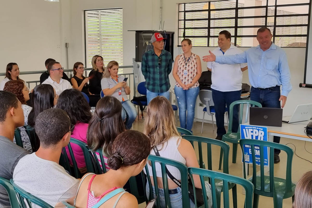 Como Assaí, no interior do Paraná, virou referência global de inovação - Com apenas 13,7 mil habitantes, município do Norte Pioneiro está entre as 7 cidades mais inteligentes do mundo pelo ranking Smart21 do Fórum de Comunidades Inteligentes do Canadá (IFC). Assaí também foi reconhecida nacionalmente pelas boas práticas inovadoras no Prêmio Sebrae Prefeitura Empreendedora