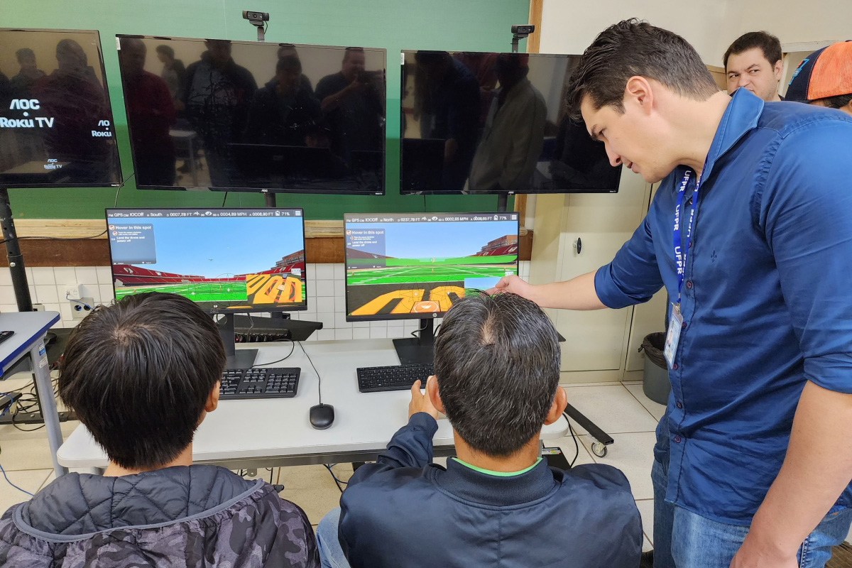 Como Assaí, no interior do Paraná, virou referência global de inovação - Com apenas 13,7 mil habitantes, município do Norte Pioneiro está entre as 7 cidades mais inteligentes do mundo pelo ranking Smart21 do Fórum de Comunidades Inteligentes do Canadá (IFC). Assaí também foi reconhecida nacionalmente pelas boas práticas inovadoras no Prêmio Sebrae Prefeitura Empreendedora.