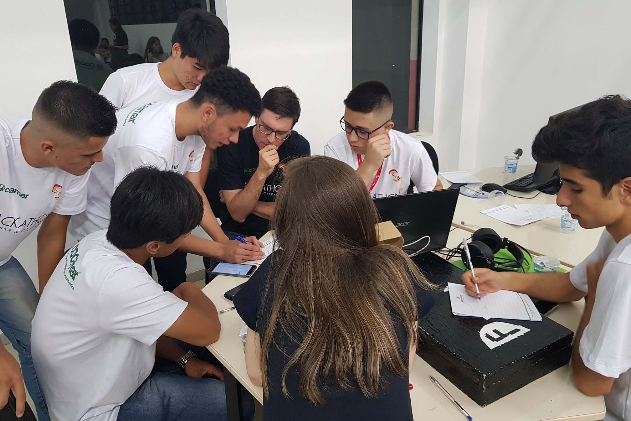 Como Assaí, no interior do Paraná, virou referência global de inovação - Com apenas 13,7 mil habitantes, município do Norte Pioneiro está entre as 7 cidades mais inteligentes do mundo pelo ranking Smart21 do Fórum de Comunidades Inteligentes do Canadá (IFC). Assaí também foi reconhecida nacionalmente pelas boas práticas inovadoras no Prêmio Sebrae Prefeitura Empreendedora