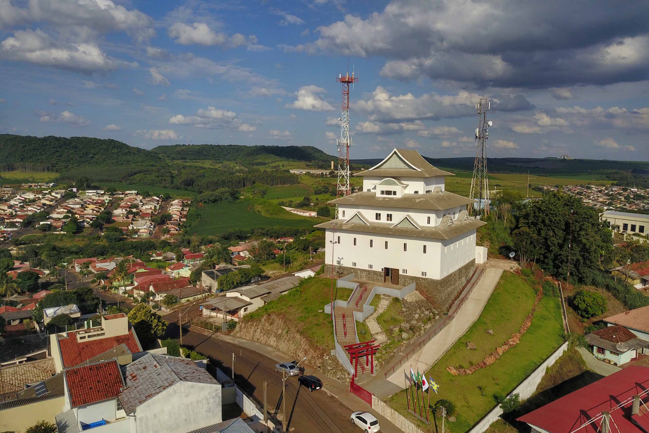 Como Assaí, no interior do Paraná, virou referência global de inovação - Com apenas 13,7 mil habitantes, município do Norte Pioneiro está entre as 7 cidades mais inteligentes do mundo pelo ranking Smart21 do Fórum de Comunidades Inteligentes do Canadá (IFC). Assaí também foi reconhecida nacionalmente pelas boas práticas inovadoras no Prêmio Sebrae Prefeitura Empreendedora