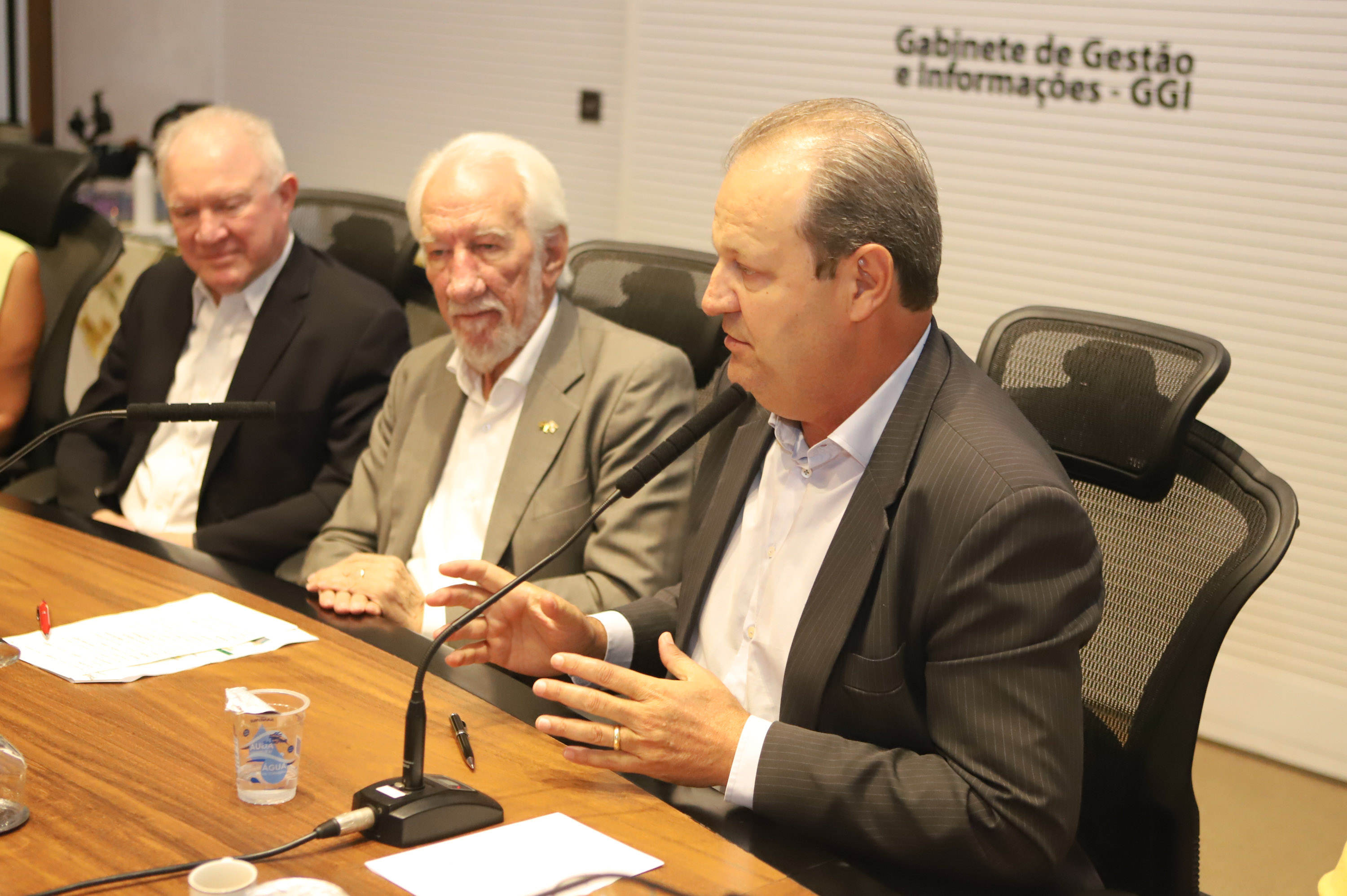 Estado concederá 100 bolsas de R$ 5 mil para doutores inovarem em empresas paranaenses