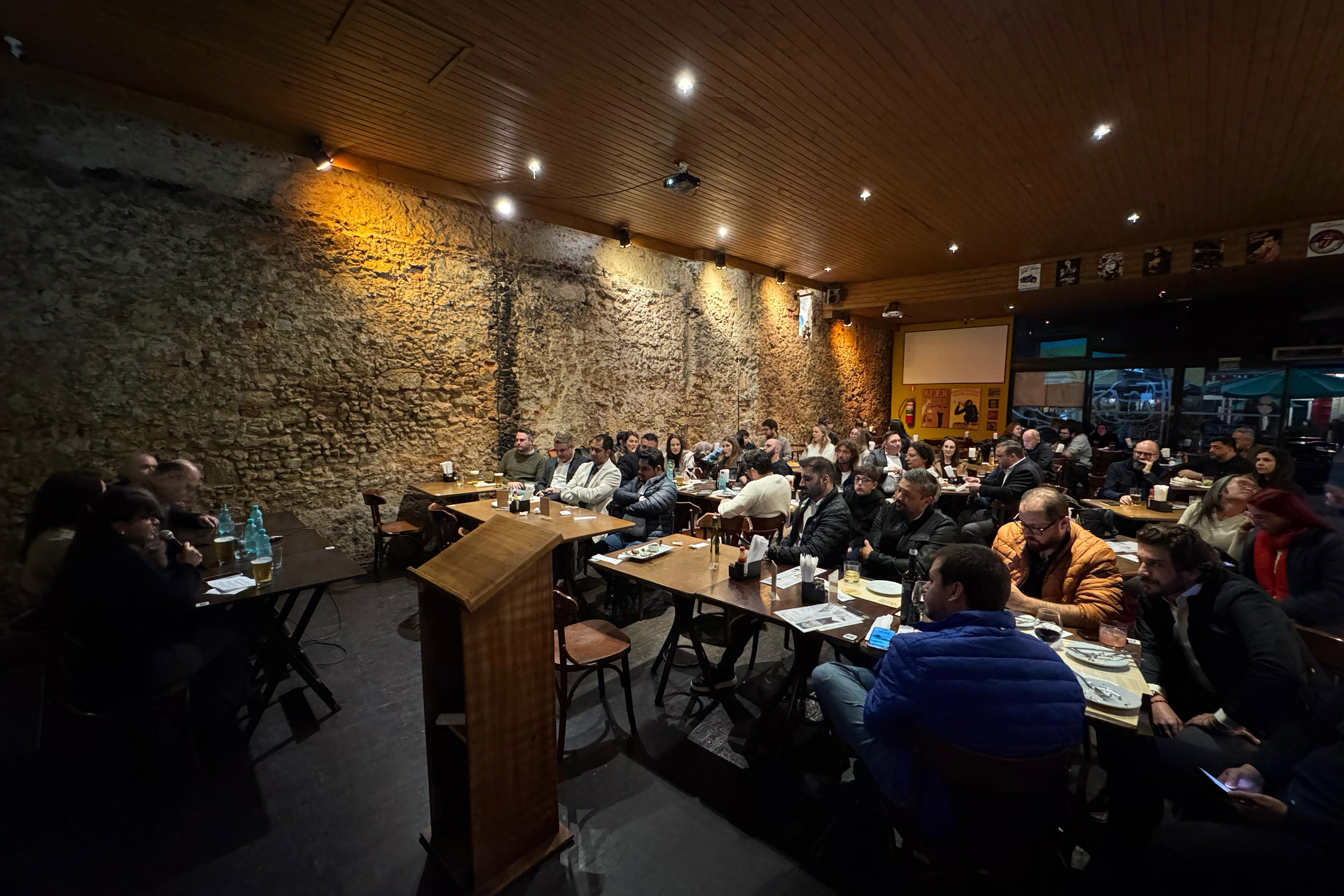 Com apoio do Estado, festival de divulgação científica em bares tem adesão de 31 municípios