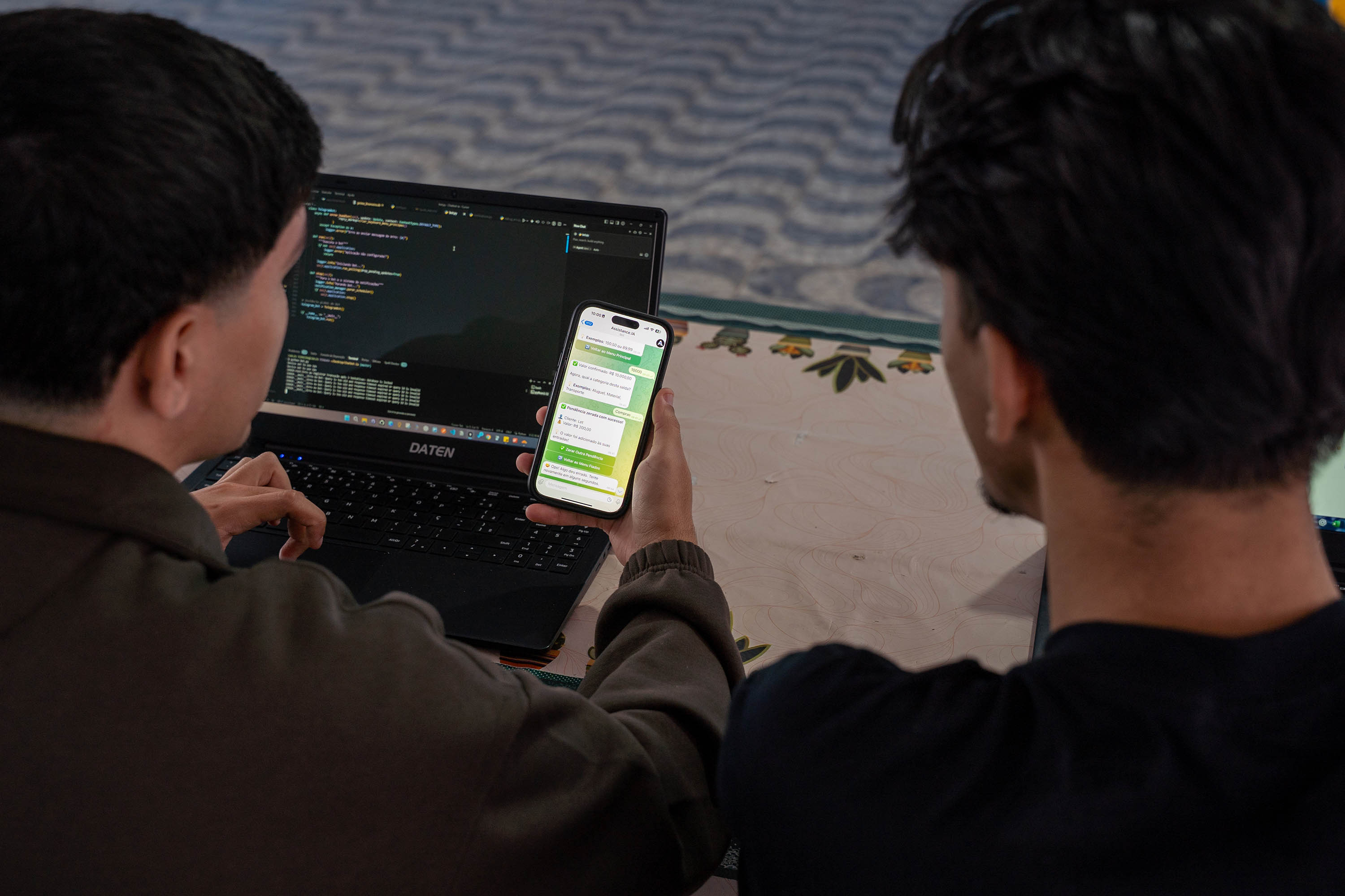 Travessia para o futuro: Talento Tech impulsiona carreira de jovens da Ilha das Peças