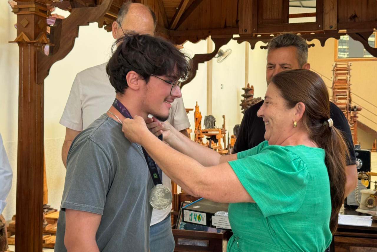 Pacto pela Inovação: Estado entrega R$ 3,8 milhões a três municípios do Norte Pioneiro