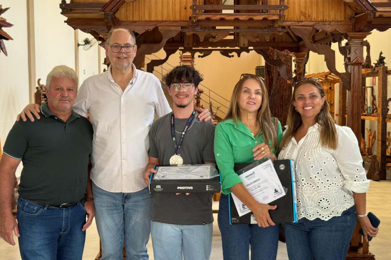 Pacto pela Inovação: Estado entrega R$ 3,8 milhões a três municípios do Norte Pioneiro