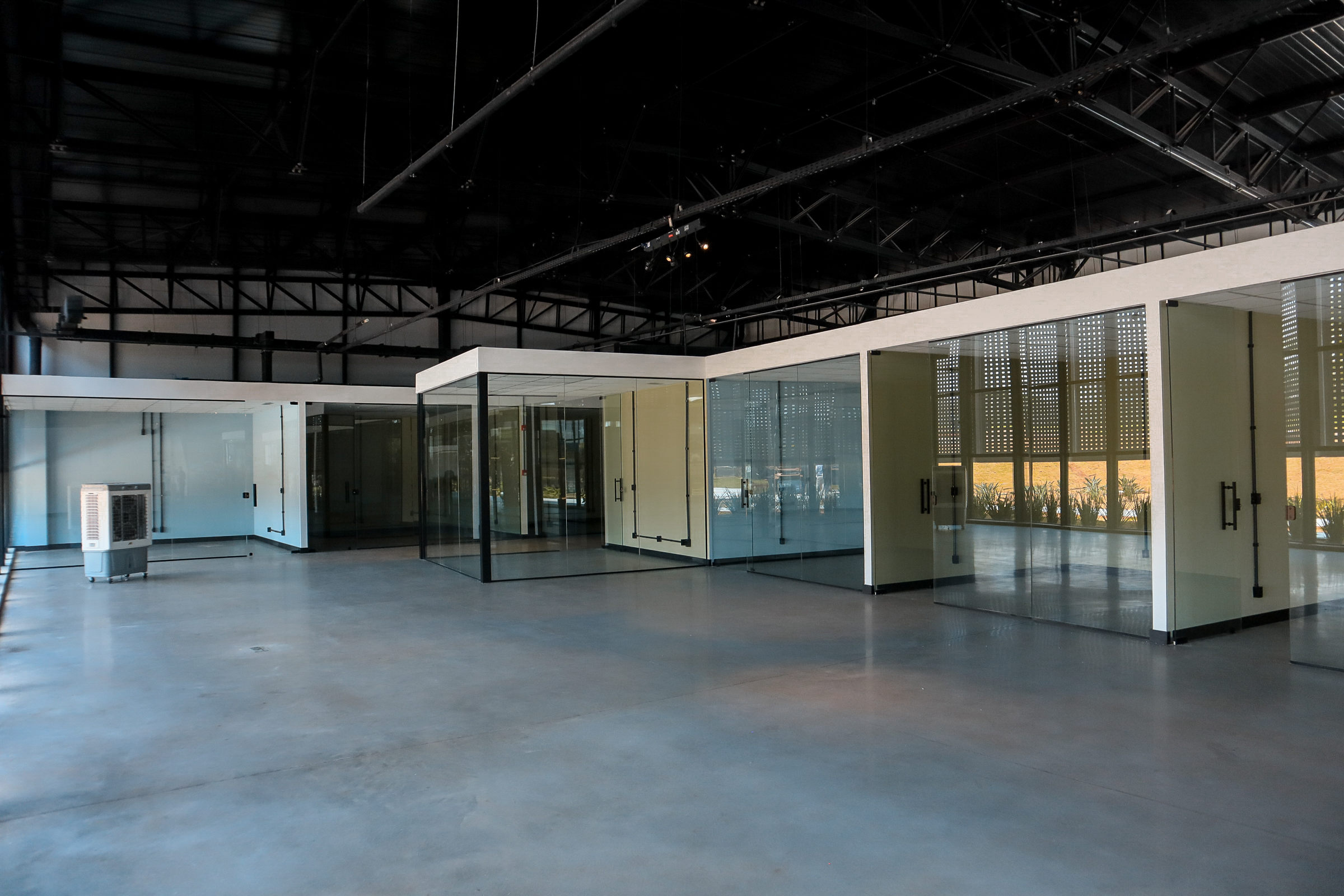 UEL recebe prédio do Centro de Inovação para ampliar conexão entre academia e empresas