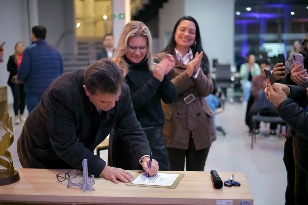 Com apoio do Estado, Guarapuava inicia atividades do Coworking Municipal