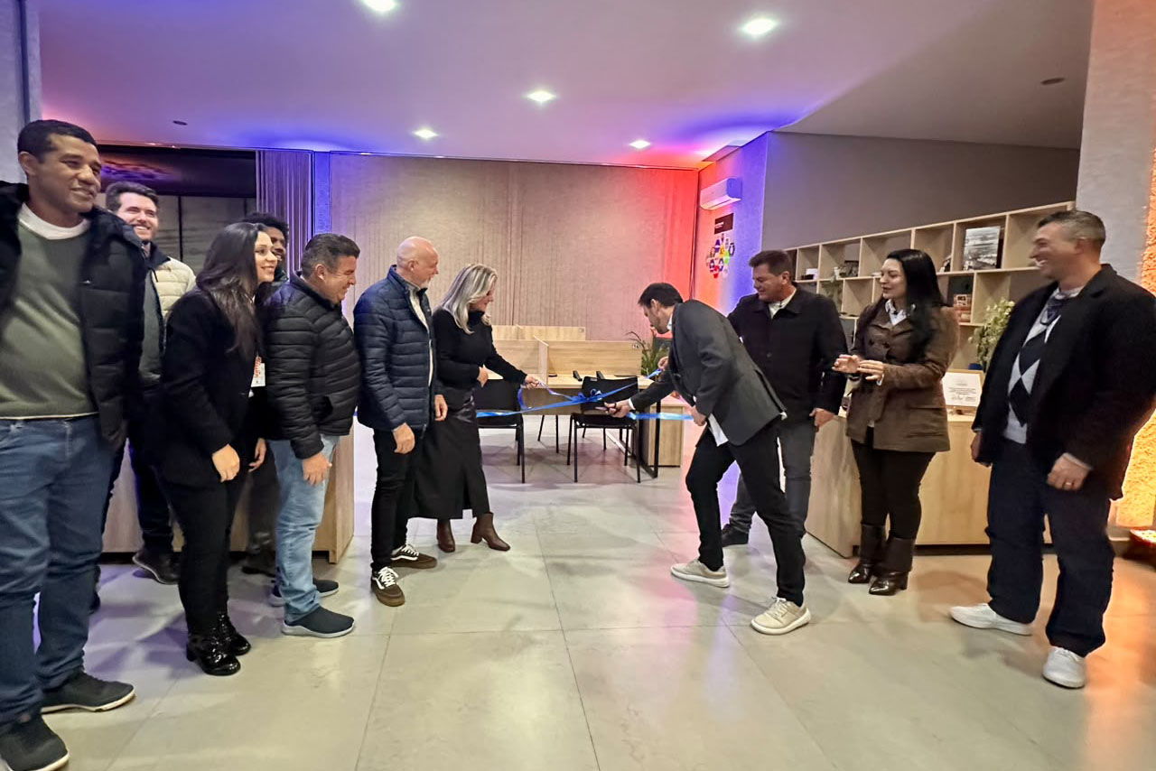 Com apoio do Estado, Guarapuava inicia atividades do Coworking Municipal