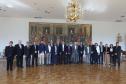 O governador Carlos Massa Ratinho Junior recepcionou nesta segunda-feira (19), no Palácio Iguaçu, uma comitiva do Centro de Desenvolvimento de Computação Avançada (C-DAC), instituição indiana que é referência em pesquisa e desenvolvimento de alta tecnologia. Foto: Geraldo Bubniak/AEN