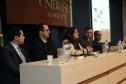 Durante o evento Inovação e Justiça com Perspectiva de Gênero, a Secretaria da Inovação e Inteligência Artificial (SEIA) em conjunto com a Secretaria de Ciência, Tecnologia e Ensino Superior (Seti), Fundação Araucária e Instituto Paranaense de Direito Administrativo (IPDA), promoveram a 3ª edição da revista Inovação, Inteligência Artificial e Gestão Pública.