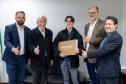 Parananese que vai representar Brasil em Olimpíada de IA ganha notebook e conta trajetória