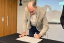 Estado firma parceria com Lactec para ampliar projetos de pesquisa e tecnologia
