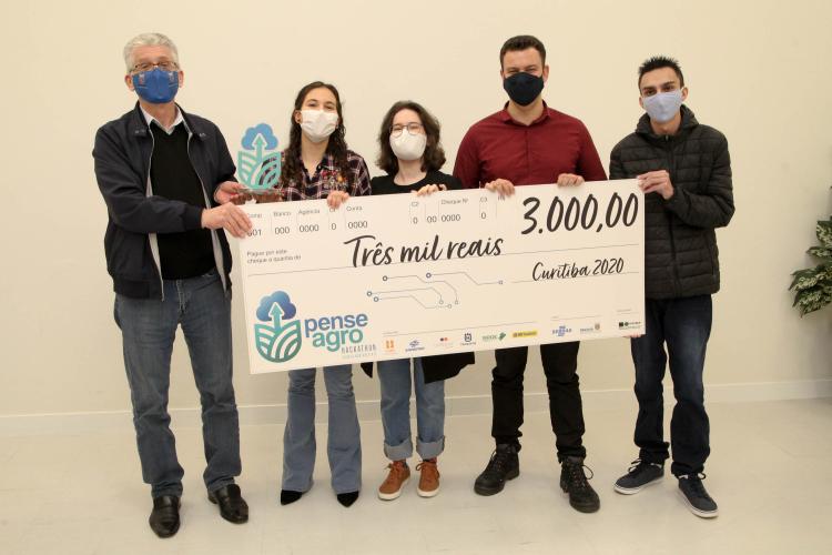 Vencedores da maratona de inovação Pense Agro são premiados