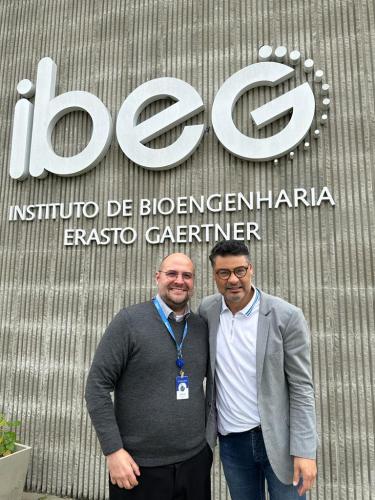 Hospital Erasto Gaertner inova com tecnologia na fabricação nacional de cateter implantável