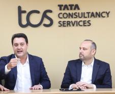 O grupo Tata Consultancy Services (TCS) anunciou nesta segunda-feira (15) a expansão da operação em Londrina, no Norte do Paraná, com ampliação de seu Delivery Center. O anúncio foi feito em Mumbai, onde o governador Carlos Massa Ratinho Junior foi recebido pelo CEO da TCS, Krithi Krithivasan, e executivos da companhia em missão oficial do Governo do Paraná à Índia. Foto: Jonathan Campos/Secom