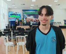 Governador Carlos Massa Ratinho Junior lança o projeto Talento Tech-PR. Na foto, Guilherme Briich, 17 anos, que faz Ensino Médio em Bocaiúva do Sul. Foto: SEPL