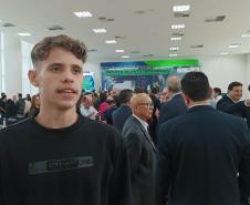 Governador Carlos Massa Ratinho Junior lança o projeto Talento Tech-PR. Na foto, Guilherme Briich, 17 anos, que faz Ensino Médio em Bocaiúva do Sul. Foto: SEPL