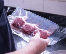 Apoiada pelo Estado, startup paranaense transforma fungos em “carne”. Foto: SEI-PR