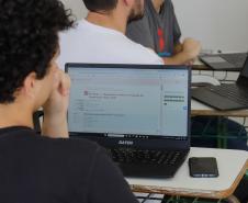 Alunos do Talento Tech fazem primeira prova presencial nos 50 municípios do projeto