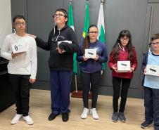 Óculos Amigo: projeto do Estado é finalista em prêmio de inovação no setor público