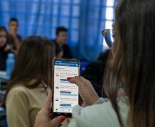Olimpíada de Inteligência Artificial: Governo do Paraná vai apoiar estudantes em competição global de IA