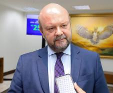 O governador Carlos Massa Ratinho Junior assinou nesta segunda-feira (02) o convênio entre o Governo do Estado e a Universidade Federal do Paraná (UFPR) para construção da sede própria da instituição em Jandaia do Sul, no Vale do Ivaí.