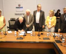 Estado concederá 100 bolsas de R$ 5 mil para doutores inovarem em empresas paranaenses