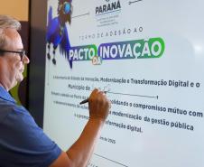 Mais de 150 prefeituras assinam Pacto pela Inovação no Paraná Mais Cidades