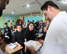 Paraná lança pacote pioneiro de serviços digitais com IA em parceria com o Google