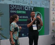 120 alunos matriculados no curso de qualificação profissional em Tecnologia da Informação participaram de um dia de visita na maior feira de cidades inteligentes das Américas.