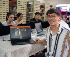 Talento Tech: alunos aprendem TI e testam tecnologias em lanchonete e negócios dos pais