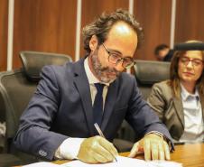 Paraná assina acordos com região italiana da Emilia-Romagna
