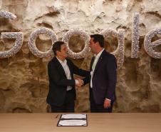 Ratinho Junior sela parceria com o Google para expandir uso de IA e sistemas de gestão