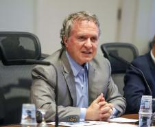 Piana recebe delegação mexicana de Chihuahua para debater parcerias com o Paraná