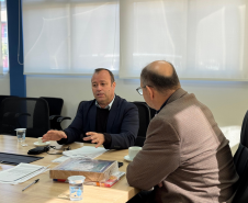 Secretario Alex Canziani recebe Prefeito de Mamborê Sebastião Martinez