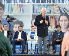 Estado aproxima escolas e empresas para criar 40 mil vagas de estágio em 2025