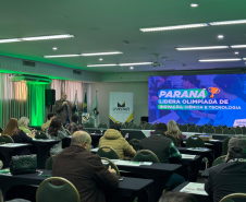 Secretário Alex Canziani participa da 4ª Marcha dos Legislativos Municipais, em Curitiba
