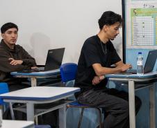 Travessia para o futuro: Talento Tech impulsiona carreira de jovens da Ilha das Peças