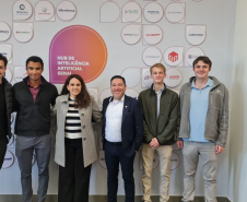 Summer Fellows conhecem o ecossistema de inovação de Londrina em visita técnica