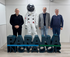 Secretário Alex Canziani recebe na Seia o prefeito de Jaguapitã