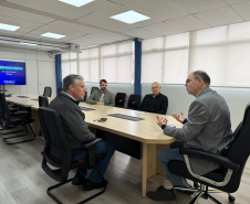Secretário Alex Canziani recebe na Seia o prefeito de Jaguapitã