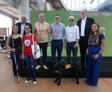 INOVAÇÃO: Estado premia 10 finalistas do Desafio de Inovação: Bengalas Inteligentes