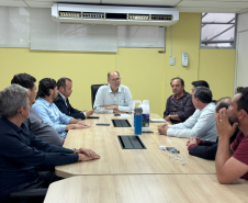 Secretário da Inovação recebe, na SEIA, autoridades de Mamborê