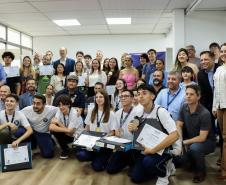 Alunos do Paraná recebem 65 medalhas da Olimpíada Nacional de Inteligência Artificial