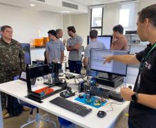Estado recebe comitiva do Exército para conhecer hub de IA e cibersegurança