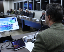 Secretário Marcos Stamm apresenta iniciativa de inovação em reunião do Movimento Pró-Paraná
