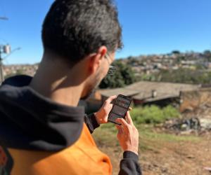 Com investimento do Estado, em Londrina a startup Corre.Social criou um aplicativo que conecta moradores de bairros periféricos e ajuda a impulsionar vendas, serviços e projetos culturais e sociais.