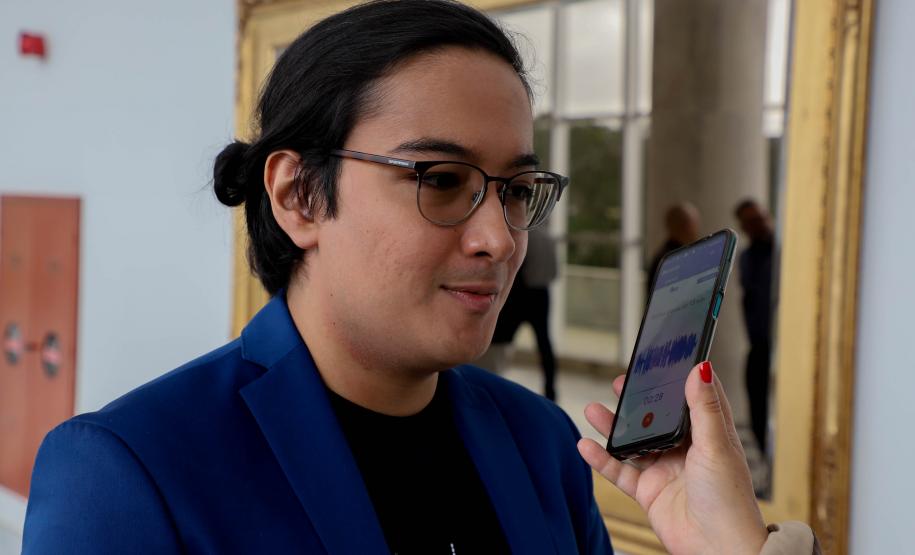 Governo do Paraná lança programa que oferece 10 mil bolsas de estudo em tecnologia