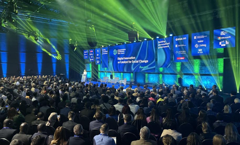 Paraná busca novas tecnologias na maior conferência de governança digital do mundo