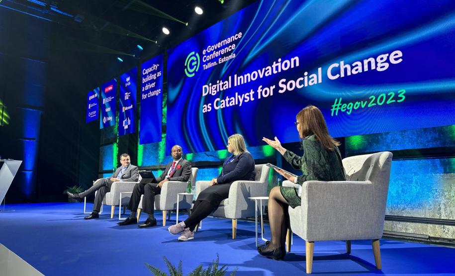 Paraná busca novas tecnologias na maior conferência de governança digital do mundo